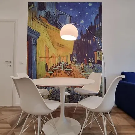 Gogh - Reception Trieste